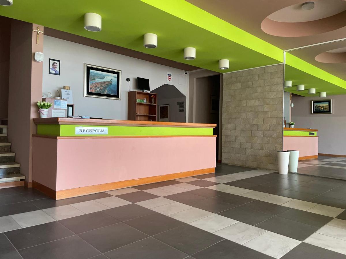 באסקה וודה Motel Ljetni Raj מראה חיצוני תמונה