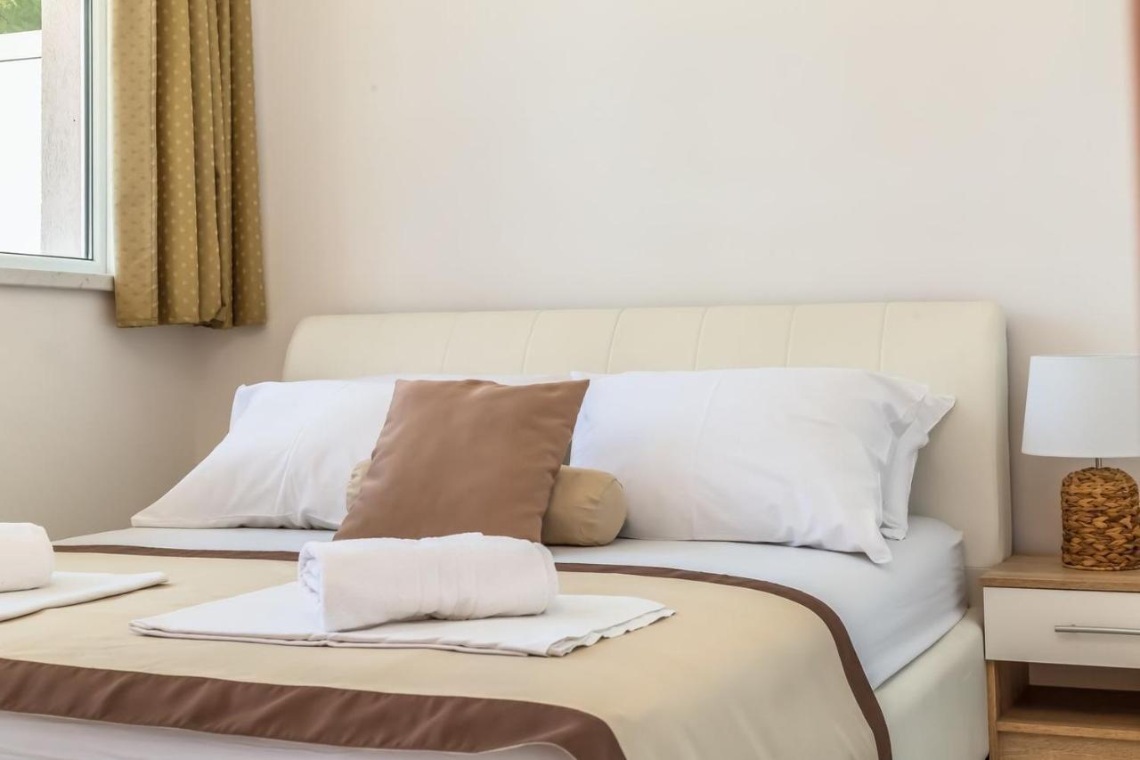 באסקה וודה Motel Ljetni Raj מראה חיצוני תמונה