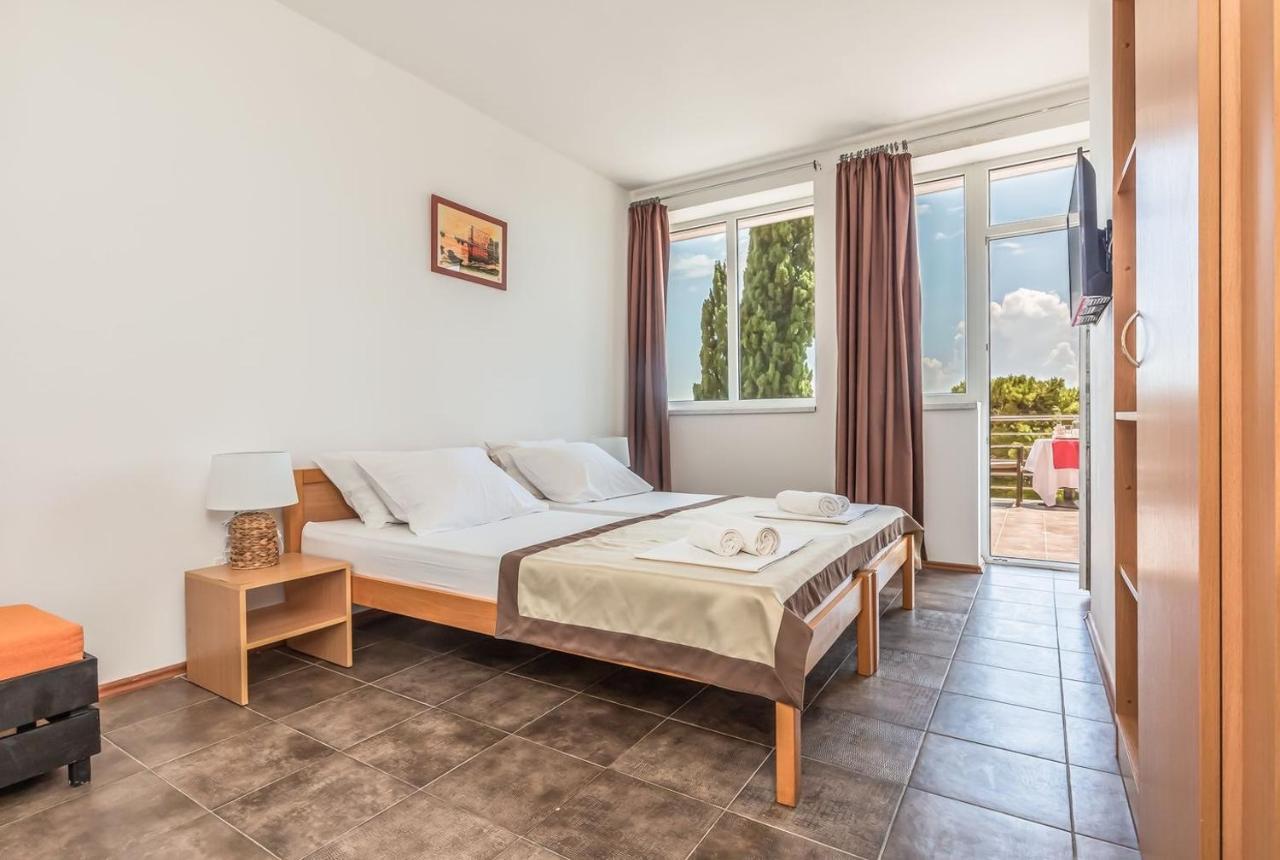 באסקה וודה Motel Ljetni Raj מראה חיצוני תמונה